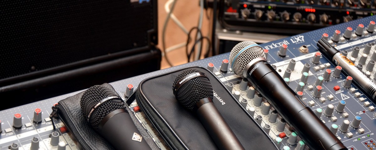 Тестирование вокальных динамических микрофонов
