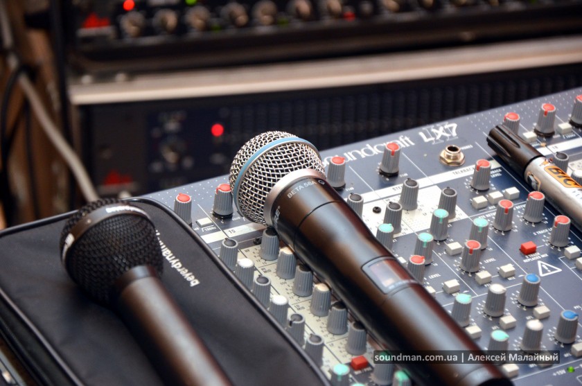 Тестирование вокальных динамических микрофонов