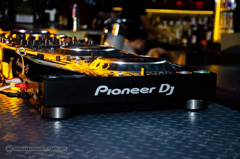 SkyBar - Pioneer DJ